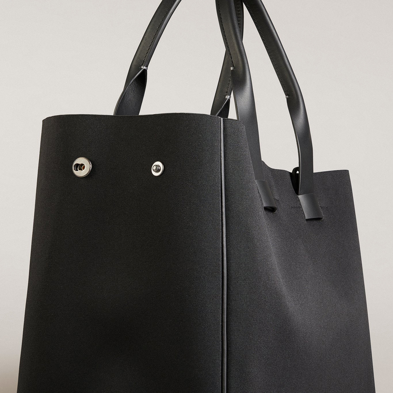 FEATHERWEIGHT TOTE / フェザーウェイトトート - ブラック