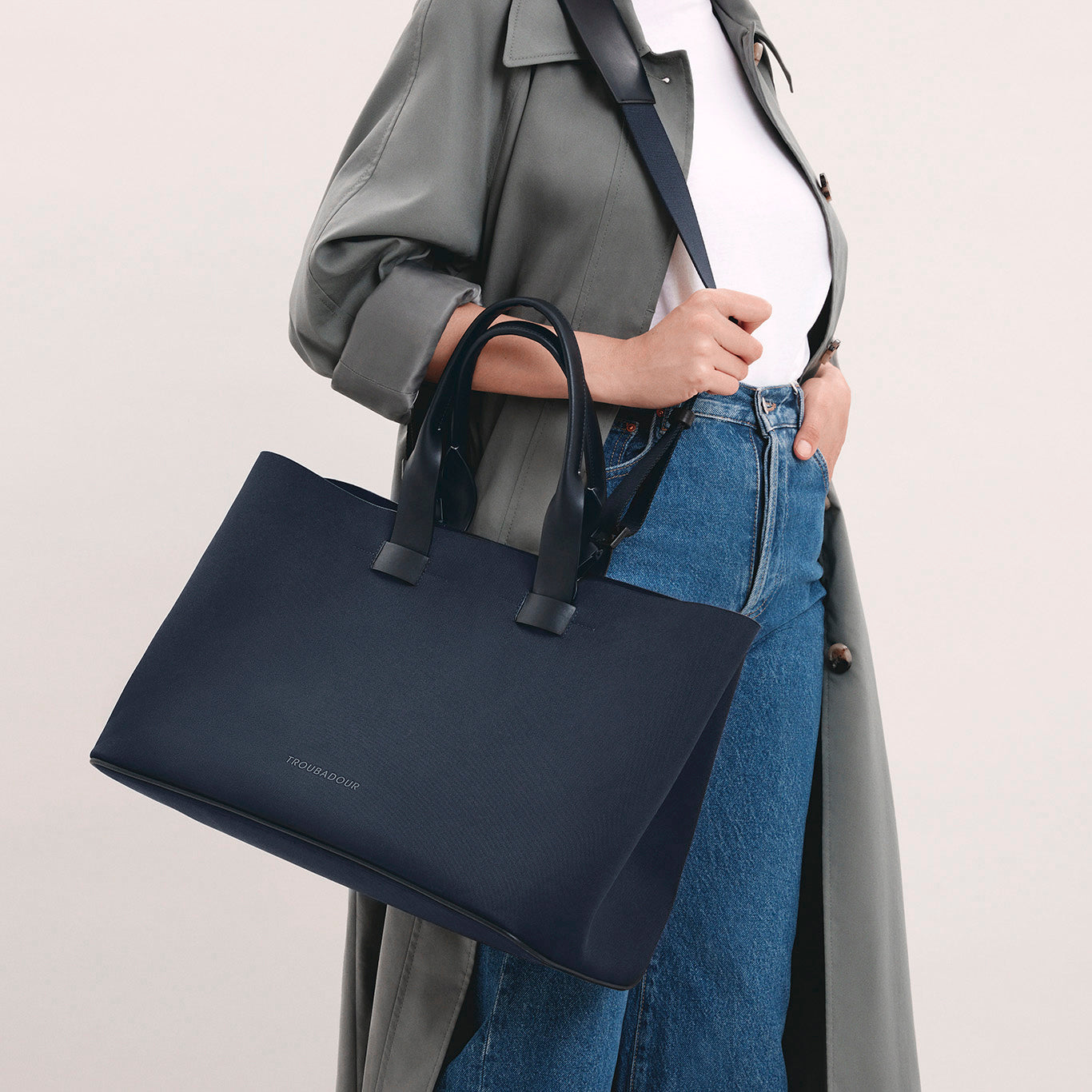 FEATHERWEIGHT TOTE / フェザーウェイトトート - ネイビー